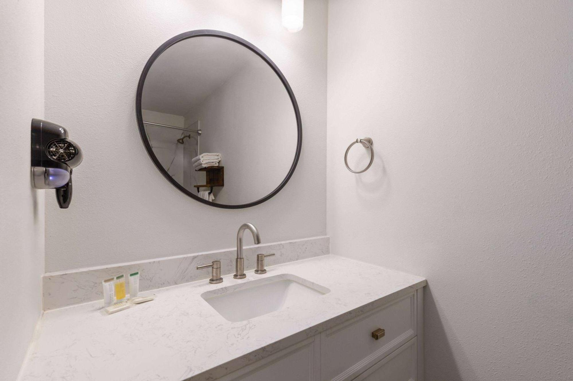 Ramada By Wyndham Studio Suites דותן מראה חיצוני תמונה
